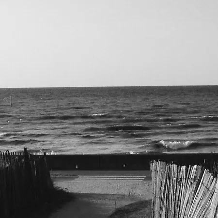 Plage Et Mer Appartement Vue Mer Acces Direct Plage Cabourg