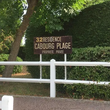 Plage Et Mer Appartement Vue Mer Acces Direct Plage Apartman Cabourg