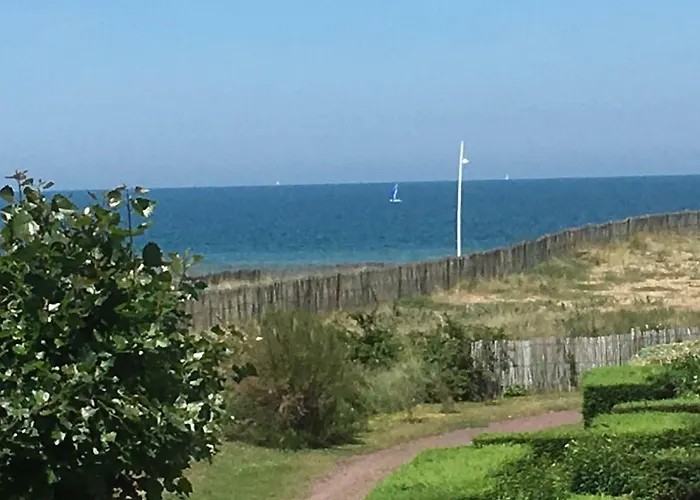 Διαμέρισμα Et Vue Acces Direct Cabourg